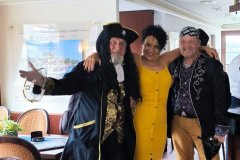 013